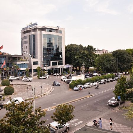 City Center Inn Shkodër Esterno foto